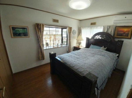 ��t�������s�Ɠ��̒��È�ˌ��Ă̗m��