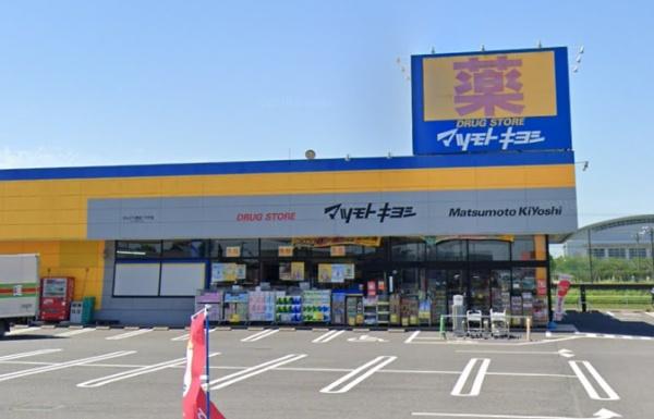 ��t�������s�Ɠ��̒��È�ˌ��Ă̎��ӊ�