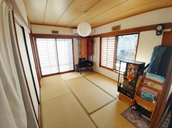 ��t�������s�Ɠ��̒��È�ˌ��Ă̘a��