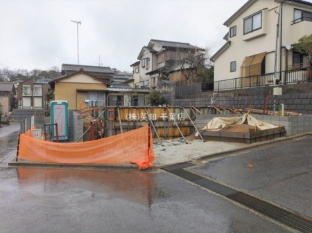 ��t����t�s�����搯�v�쒬�̐V�z��ˌ��Ă̌��n�O�ώʐ^