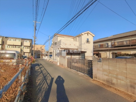 ��t���D���s�O����4���ڂ̒��È�ˌ��Ă̑O�ʓ��H�܂ތ��n�ʐ^