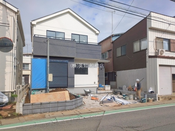 ��t���D���s�匊��1���ڂ̐V�z��ˌ��Ă̂��̑����n