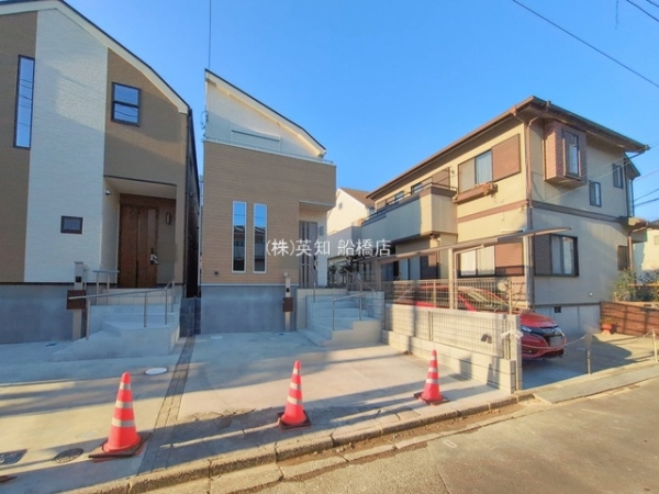 ��t���D���s�V����6���ڂ̐V�z��ˌ��Ă̂��̑����n