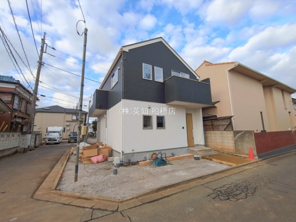 ��t���D���s�V����6���ڂ̐V�z��ˌ��Ă̂��̑����n