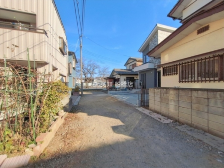 ��t���D���s��a��5���ڂ̐V�z��ˌ��Ă̑O�ʓ��H�܂ތ��n�ʐ^