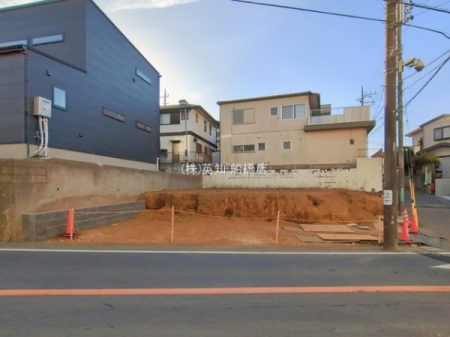 ��t���D���s����8���ڂ̐V�z��ˌ��Ă̂��̑����n