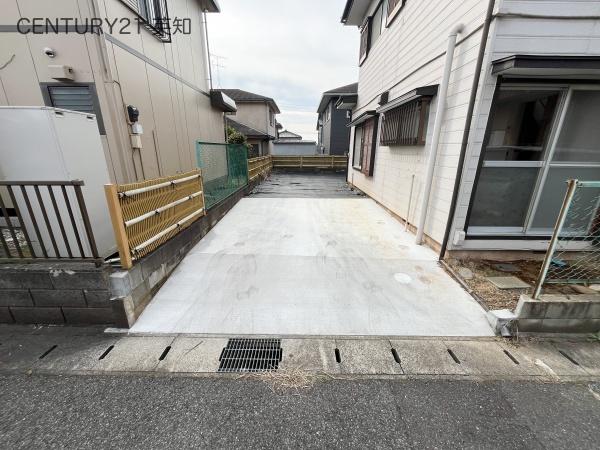 ��t����t�s��t���C���̒��È�ˌ��Ă̒��ԏ�