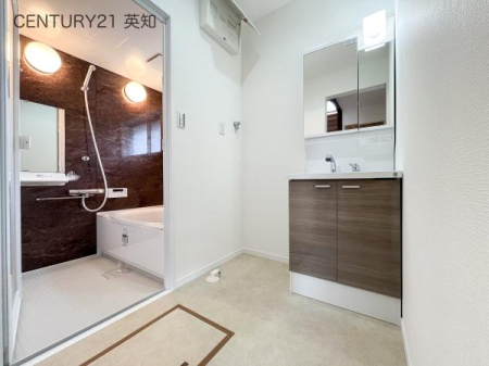 ��t����t�s��t���C���̒��È�ˌ��Ă̐��ʑ�E���ʏ�