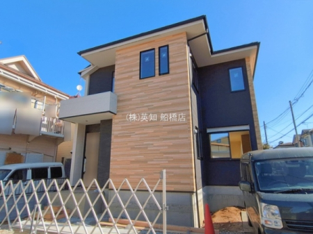 ��t���D���s�����u2���ڂ̐V�z��ˌ��Ă̌��n�O�ώʐ^