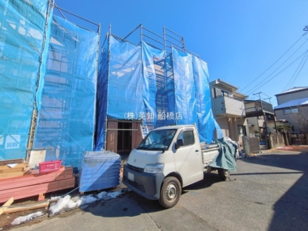 ��t���K�u��s���K�u��6���ڂ̐V�z��ˌ��Ă̂��̑����n