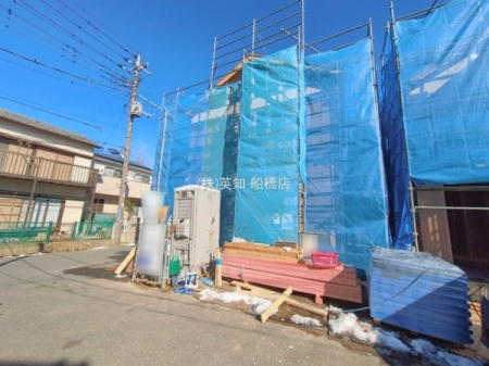 ��t���K�u��s���K�u��6���ڂ̐V�z��ˌ��Ă̂��̑����n