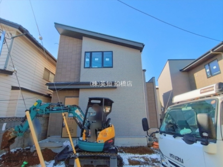 ��t���D���s�Č���3���ڂ̐V�z��ˌ��Ă̂��̑����n