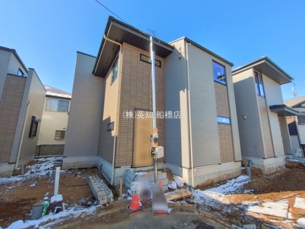 ��t���D���s�Č���3���ڂ̐V�z��ˌ��Ă̂��̑����n