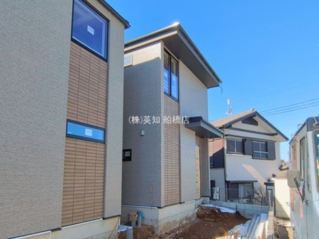 ��t���D���s�Č���3���ڂ̐V�z��ˌ��Ă̌��n�O�ώʐ^