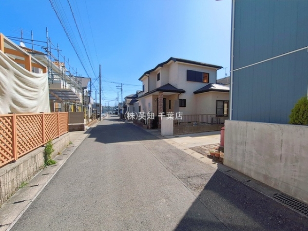 ��t����t�s�Ԍ�����풬�̒��È�ˌ��Ă̑O�ʓ��H�܂ތ��n�ʐ^