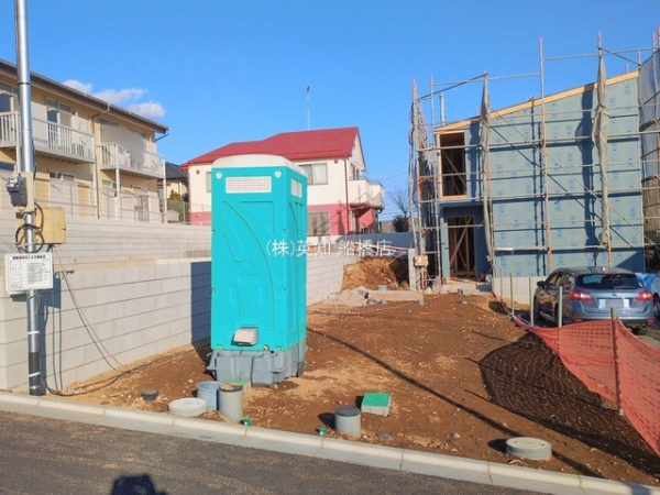 ��t���K�u��s���K�u��8���ڂ̐V�z��ˌ��Ă̂��̑����n