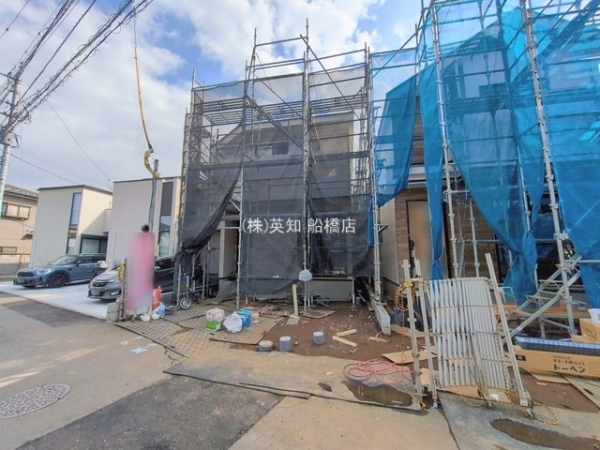 ��t���K�u��s����2���ڂ̐V�z��ˌ��Ă̂��̑����n