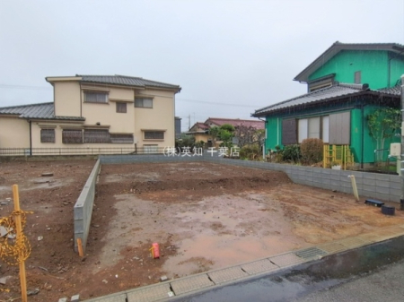 ��t����t�s��t�揬�q��3���ڂ̐V�z��ˌ��Ă̌��n�O�ώʐ^