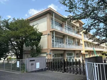 ��t����t�s�������˒� 91-1�̓y�n�̎��ӊ�