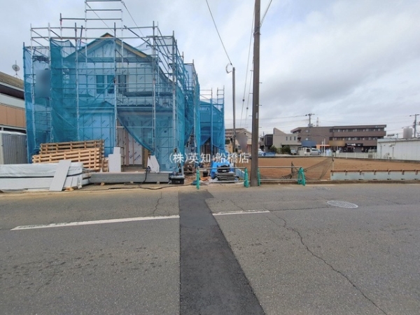 ��t���D���s�Č���4���ڂ̐V�z��ˌ��Ă̂��̑����n