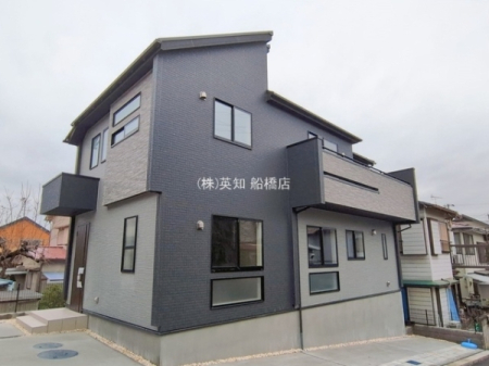 ��t���D���s�ێR3���ڂ̐V�z��ˌ��Ă̌��n�O�ώʐ^