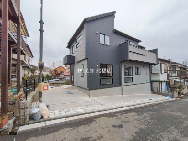 ��t���D���s�ێR3���ڂ̐V�z��ˌ��Ă̂��̑����n