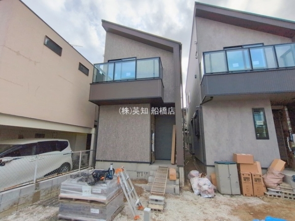 ��t���K�u��s�H��5���ڂ̐V�z��ˌ��Ă̌��n�O�ώʐ^