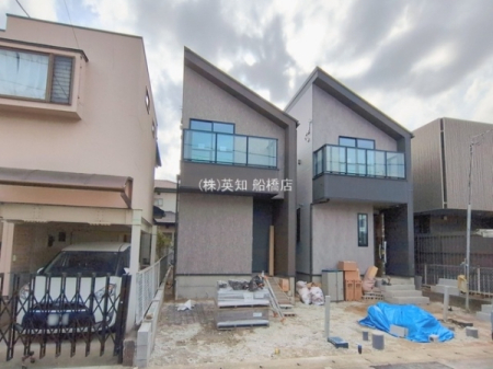 ��t���K�u��s�H��5���ڂ̐V�z��ˌ��Ă̂��̑����n