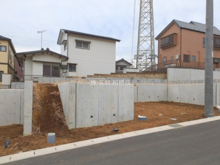 ��t���K�u��s����6���ڂ̐V�z��ˌ��Ă̂��̑����n