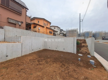 ��t���K�u��s����6���ڂ̐V�z��ˌ��Ă̂��̑����n