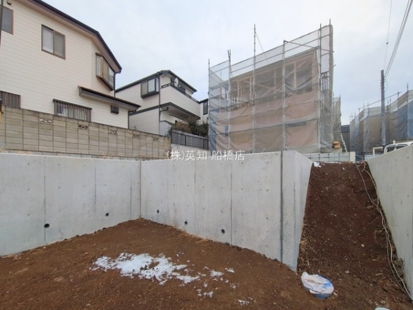 ��t���K�u��s����6���ڂ̐V�z��ˌ��Ă̌��n�O�ώʐ^