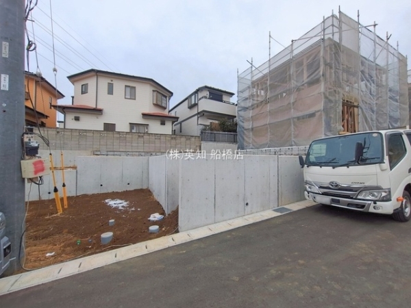 ��t���K�u��s����6���ڂ̐V�z��ˌ��Ă̂��̑����n