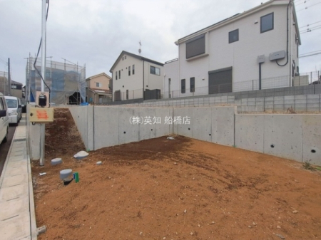 ��t���K�u��s����6���ڂ̐V�z��ˌ��Ă̌��n�O�ώʐ^