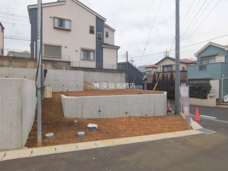 ��t���K�u��s����6���ڂ̐V�z��ˌ��Ă̂��̑����n