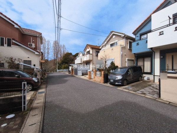 ��t����t�s��t�挹���̒��È�ˌ��Ă̑O�ʓ��H�܂ތ��n�ʐ^