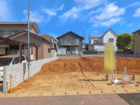 ��t����t�s��t��݂��1���ڂ̐V�z��ˌ��Ă̂��̑����n