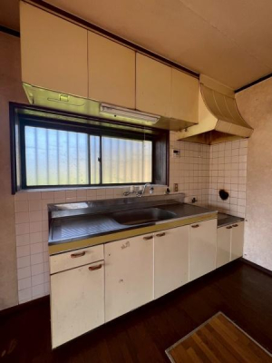 ��t����t�s��t�摽���c�� 1122-1�̒��È�ˌ��ẴL�b�`��