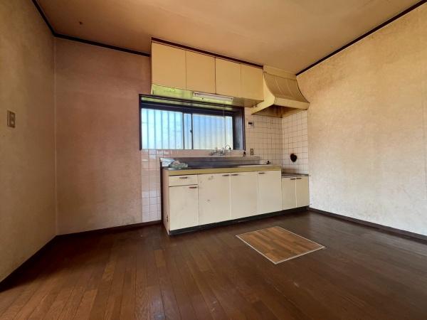 ��t����t�s��t�摽���c�� 1122-1�̒��È�ˌ��ẴL�b�`��