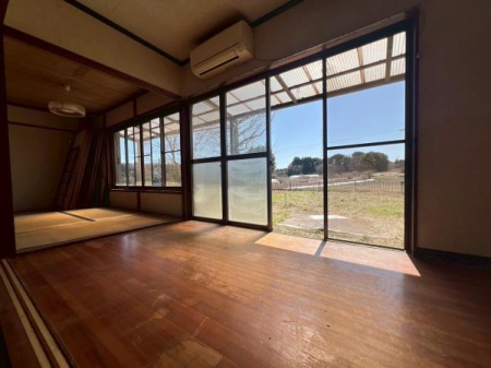 ��t����t�s��t�摽���c�� 1122-1�̒��È�ˌ��Ă̂��̑�����