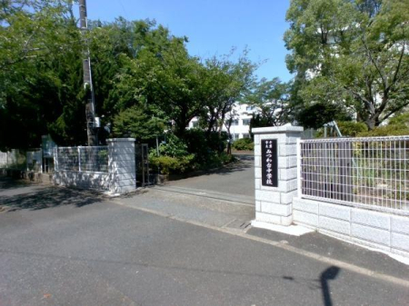 ��t����t�s��t�挹���̒��Ã}���V�����̎��ӊ�