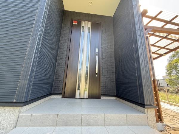 ��t���l�X���s����̒��È�ˌ��Ă̌���