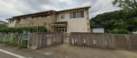 ��t���l�X���s����̒��È�ˌ��Ă̎��ӊ�