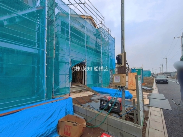 ��t���D���s�����3���ڂ̐V�z��ˌ��Ă̂��̑����n