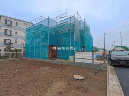 ��t���D���s�����3���ڂ̐V�z��ˌ��Ă̂��̑����n