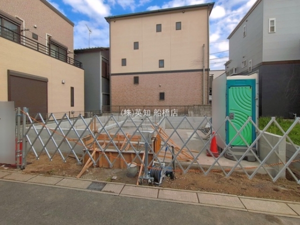 ��t���D���s�l��1���ڂ̐V�z��ˌ��Ă̌��n�O�ώʐ^