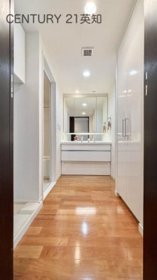 ��t����t�s������o��4���ڂ̒��Ã}���V�����̐��ʑ�E���ʏ�