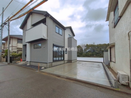 ��t���D���s�匊�k2���ڂ̐V�z��ˌ��Ă̂��̑����n