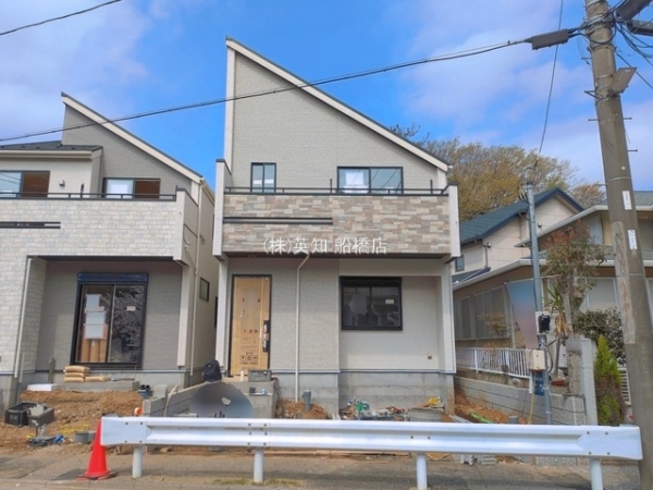 ��t���D���s�ŎR7���ڂ̐V�z��ˌ��Ă̂��̑����n