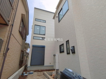 ��t���D���s�K�u���6���ڂ̐V�z��ˌ��Ă̊����\�z�}(�O��)