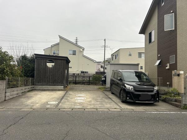 ��t�����s���P�J�̒��È�ˌ��Ă̑O�ʓ��H�܂ތ��n�ʐ^